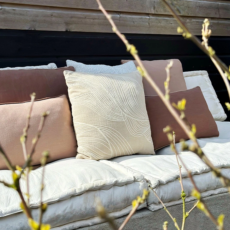 Cushion Bowie brown 30x50cm