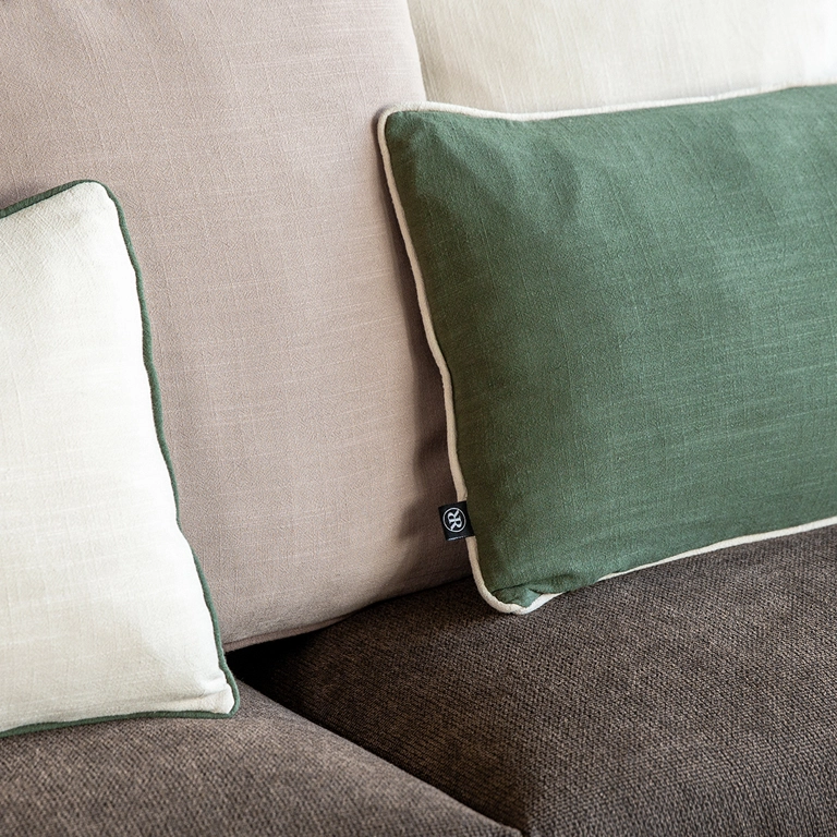 Cushion Bowie green 30x50cm