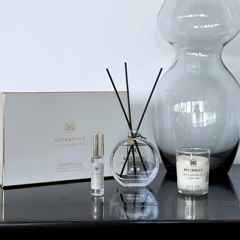 Gift Boutique M Lily & Green Tea