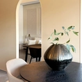 Vase Hailey round M - bronze