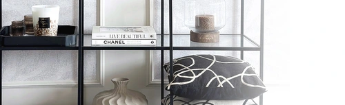 Verleihen Sie Ihrem Beistelltisch ein neues Aussehen: Styling-Tipps & Tricks